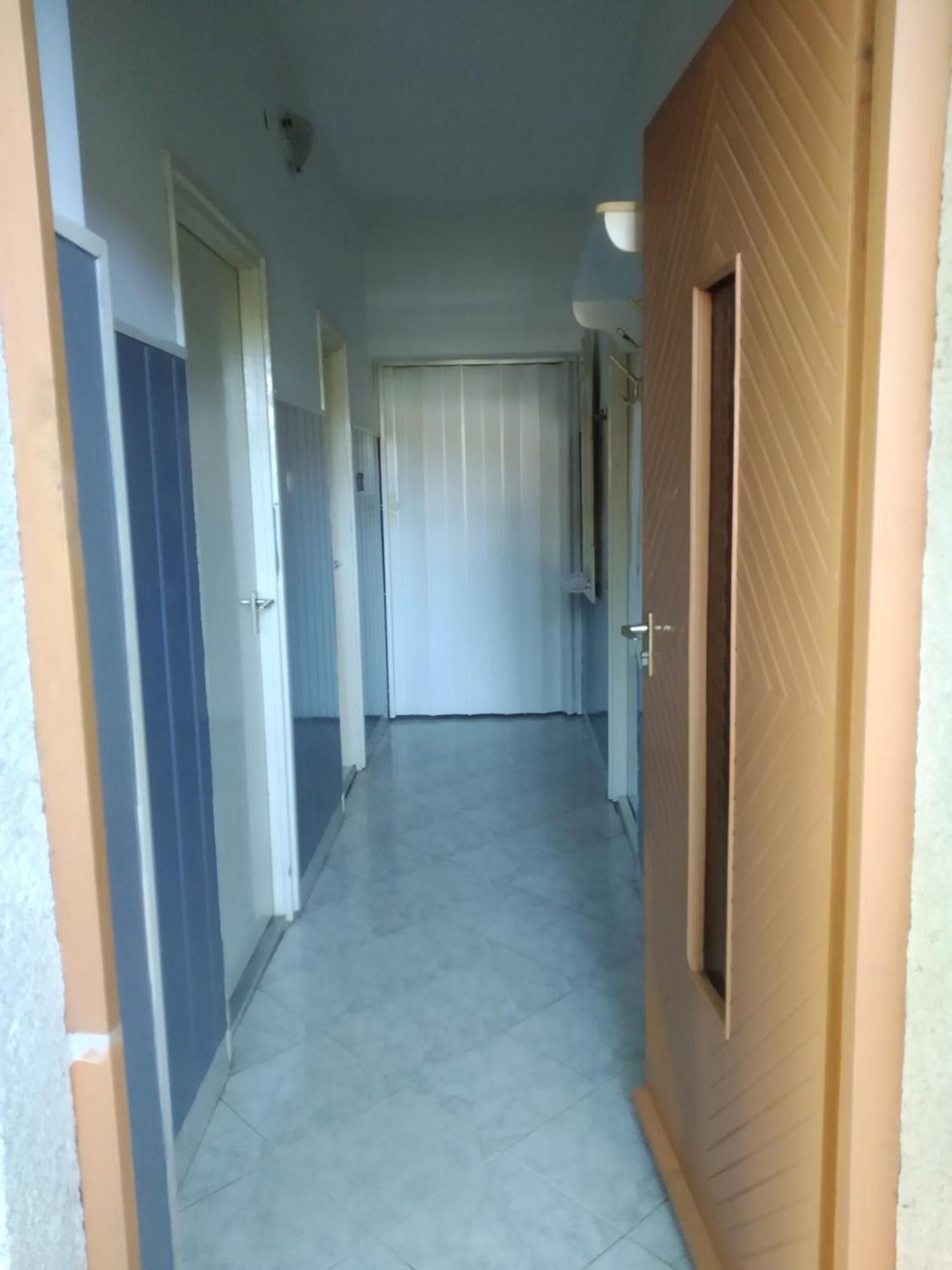 Hutter Vendeghaz Hotel Szantod Exterior photo
